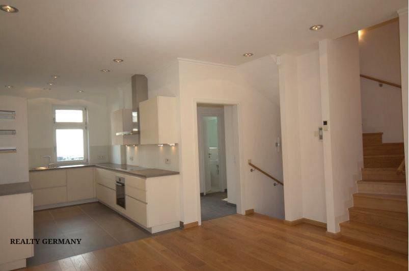 Дом в Округе 4 (Дюссельдорф), 368 м², фото №4, объявление №105241458