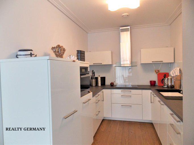 2-комн. квартира в Баден-Бадене, 71 м², фото №3, объявление №75497982