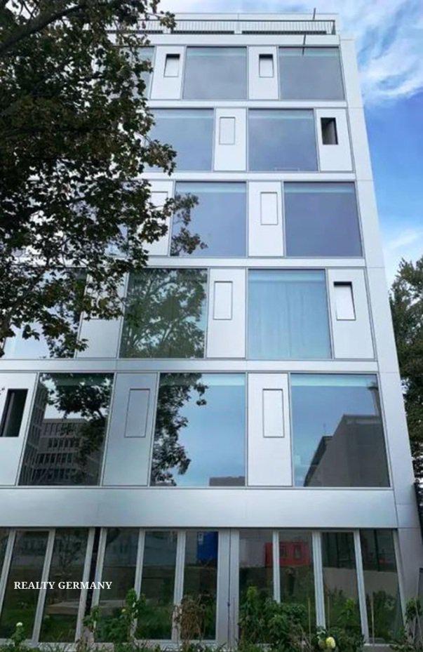 4-комн. квартира в Митте, 108 м², фото №1, объявление №105171318