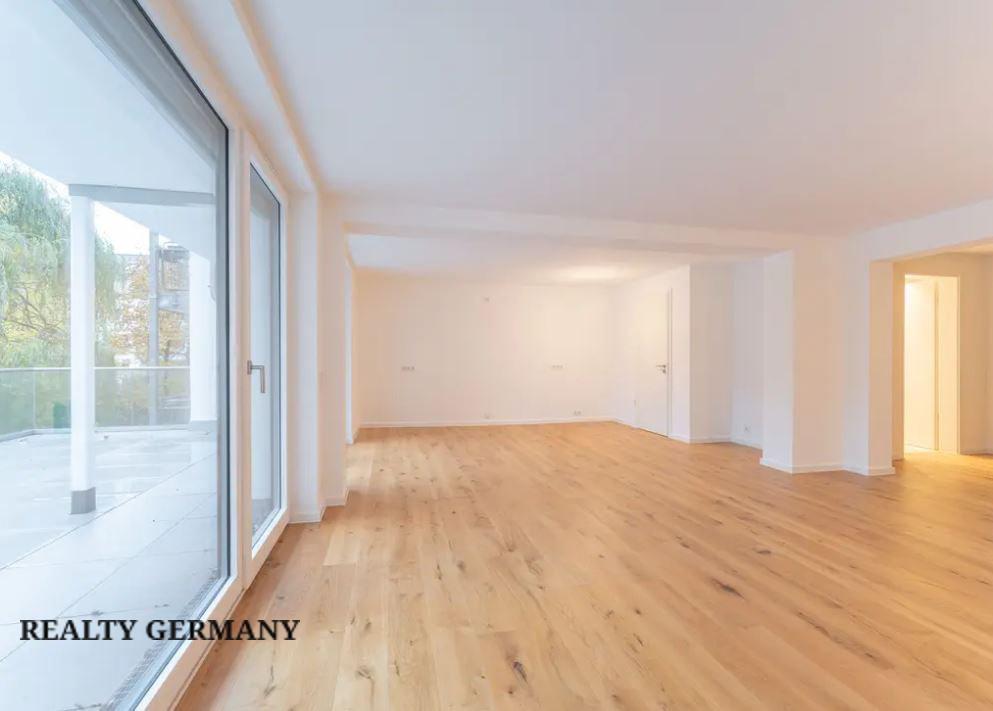 2-комн. квартира в Дюссельдорфе, 82 м², фото №1, объявление №105135534