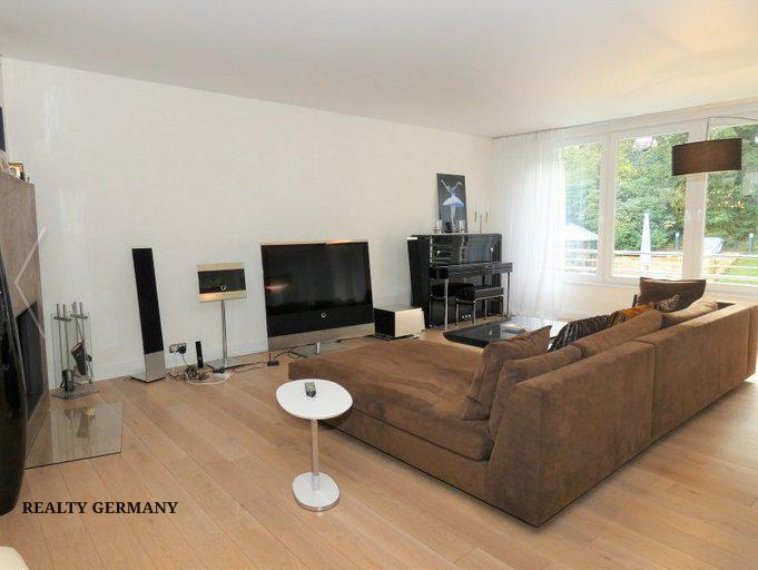 4-комн. квартира в Баден-Бадене, 165 м², фото №1, объявление №75466692