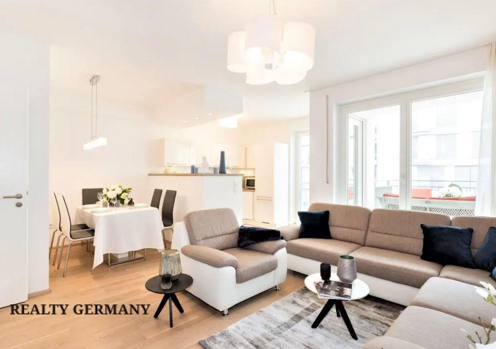 3-комн. квартира в Мюнхене, 77 м², фото №2, объявление №105145362