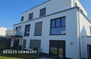 13-комн. коттедж в Пульхайме, 360 м²