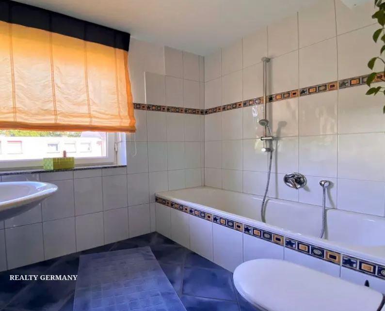 5-комн. дом в Дюссельдорфе, 151 м², фото №7, объявление №105201306